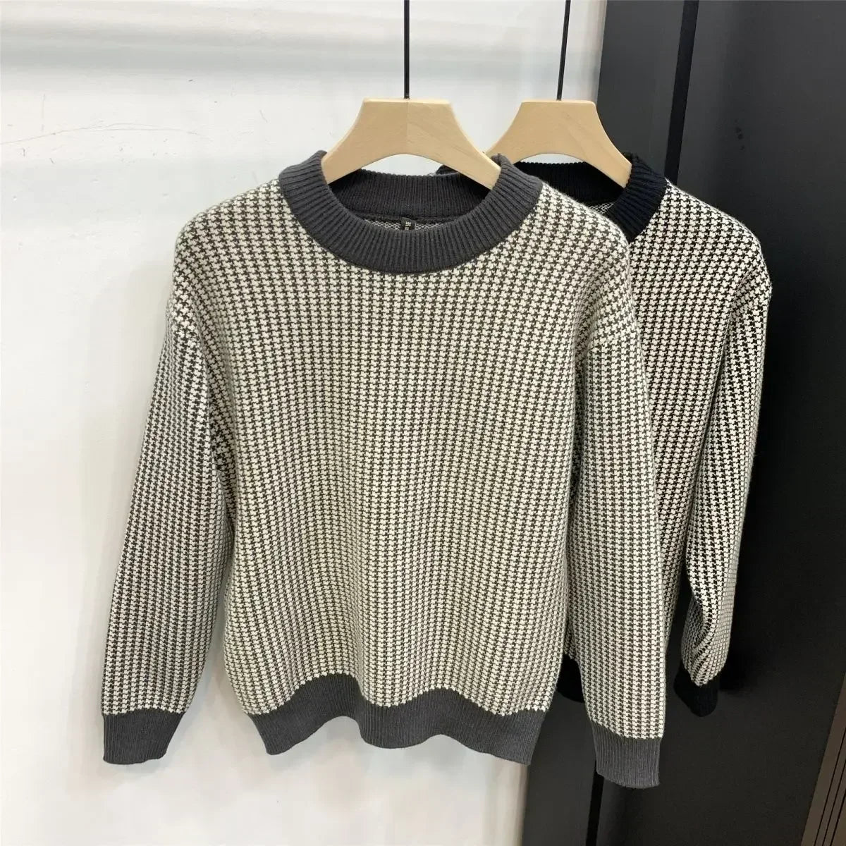 Man Clothes Round Collar Plaid Knitted Sweaters for Men Pullovers Crewneck Black Spring Autumn Elegant Designer Luxury Sheap A S