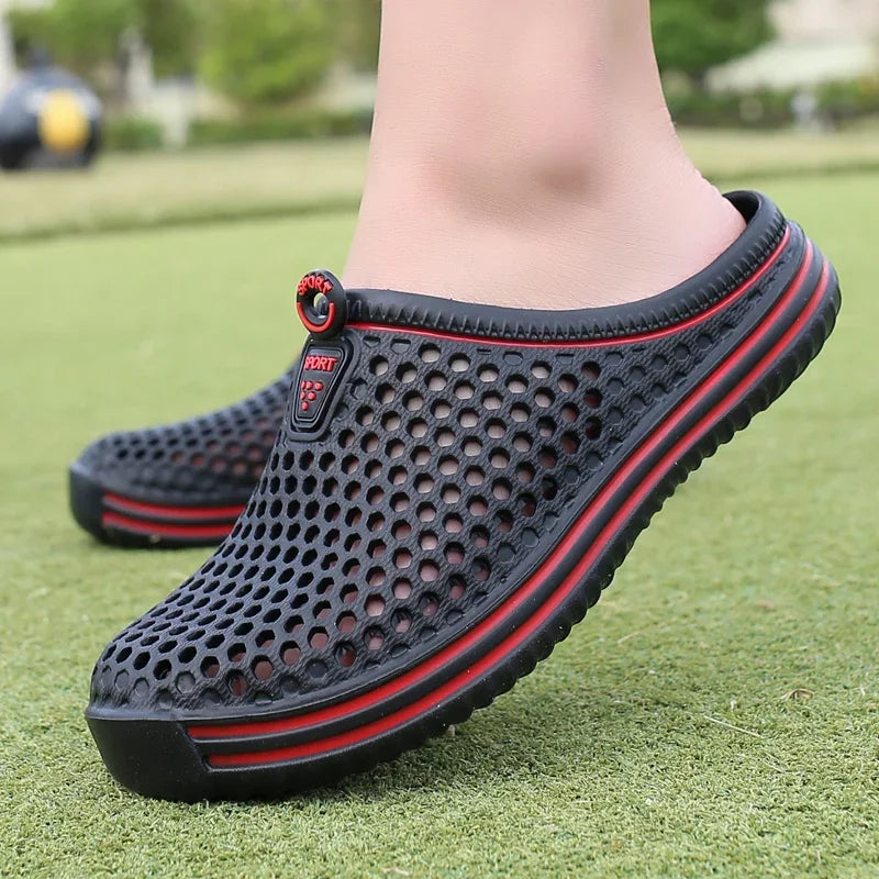 Comfortable Men Pool Sandals Summer Outdoor Beach Shoes Men Slip on Garden Clogs Casual Water Shower Slippers Unisex Zapatos