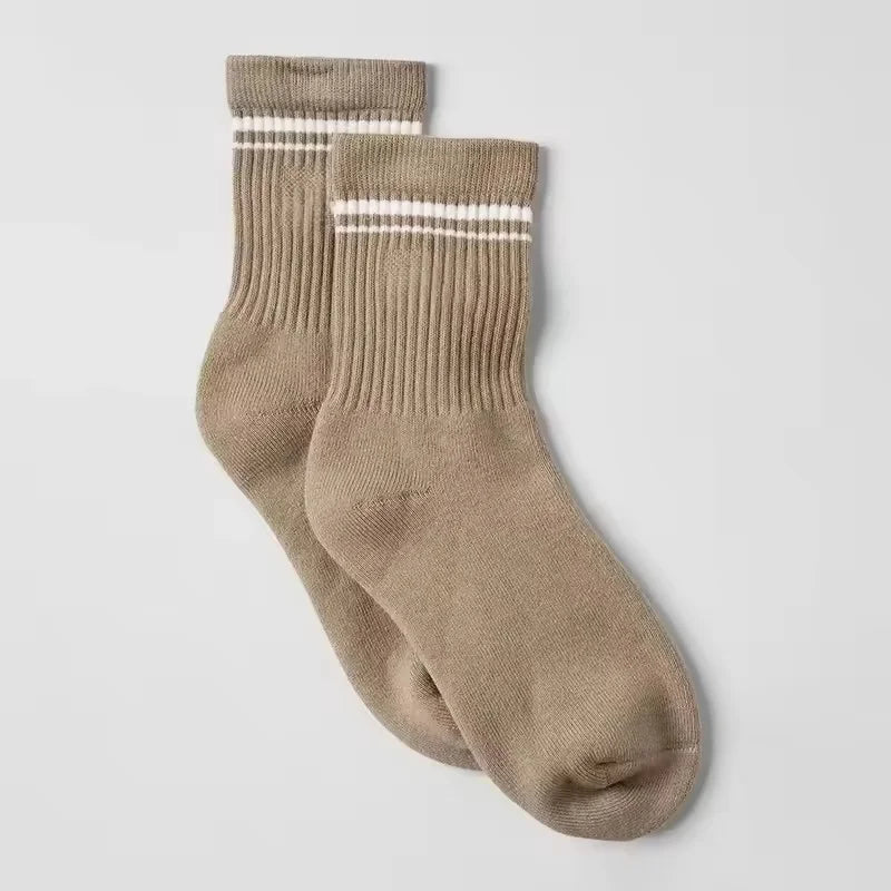 Yoga Instant Classic Unisex Half-Crew Throwback Sock Gravel Athletic Heather Grey Socks Pure Cotton