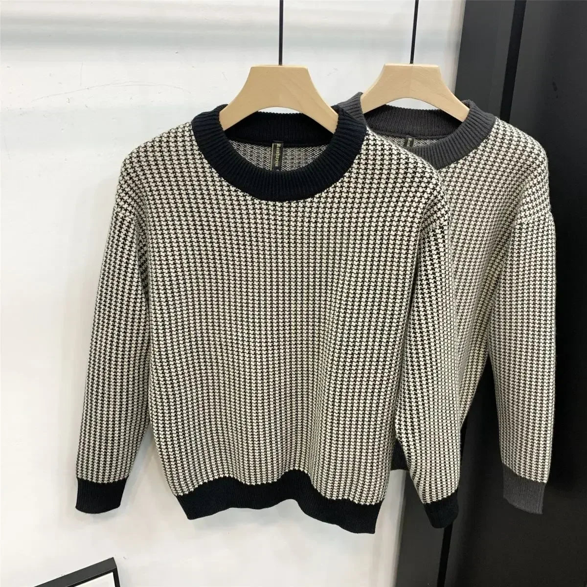 Man Clothes Round Collar Plaid Knitted Sweaters for Men Pullovers Crewneck Black Spring Autumn Elegant Designer Luxury Sheap A S