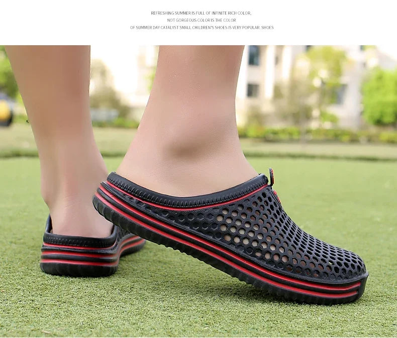 Comfortable Men Pool Sandals Summer Outdoor Beach Shoes Men Slip on Garden Clogs Casual Water Shower Slippers Unisex Zapatos