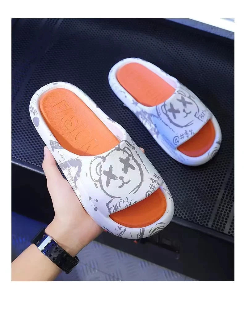 Summer Men's and Women's Slippers Cartoon Pattern Outdoor Street Beach Anti Slip Shoes Women's Slippers Couple Bathroom Anti SLI