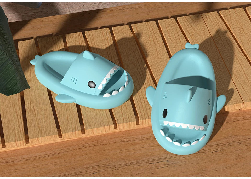 Feslishoet Shark Slippers Soft Beach Cloud Platform Women Indoor Bathroom Slides Summer Mules Outside EVA Men Shoes